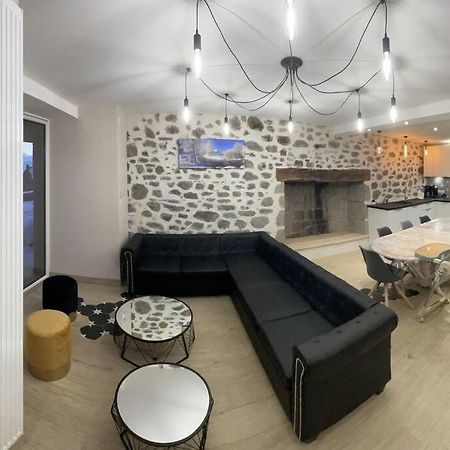 Joli Gite Au Coeur Du Cezallier 3Etoiles Villa Landeyrat Buitenkant foto